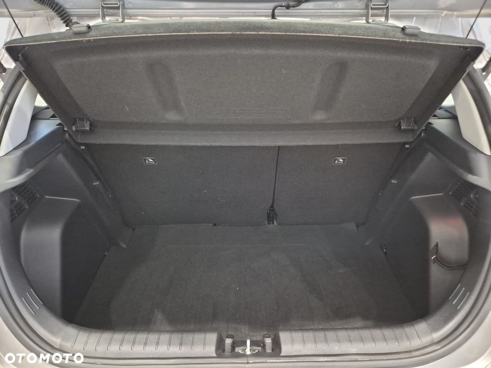 Hyundai i20 1.2 Comfort - 26