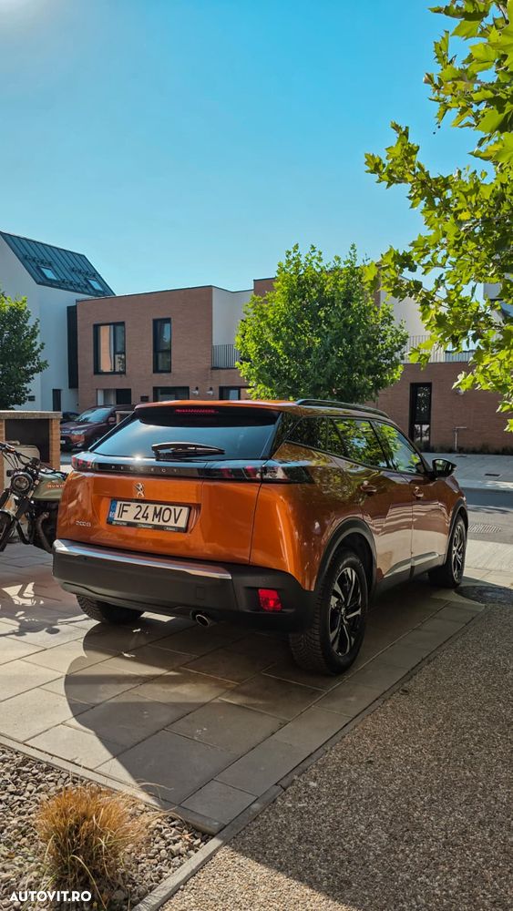 Peugeot 2008 1.5 BlueHDI 130 S&S EAT8 Allure - 6
