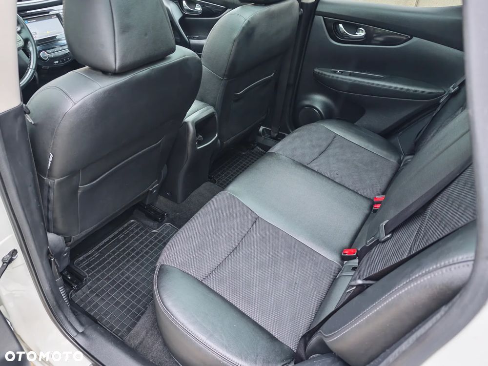 Nissan Qashqai 1.6 DIG-T Tekna - 10