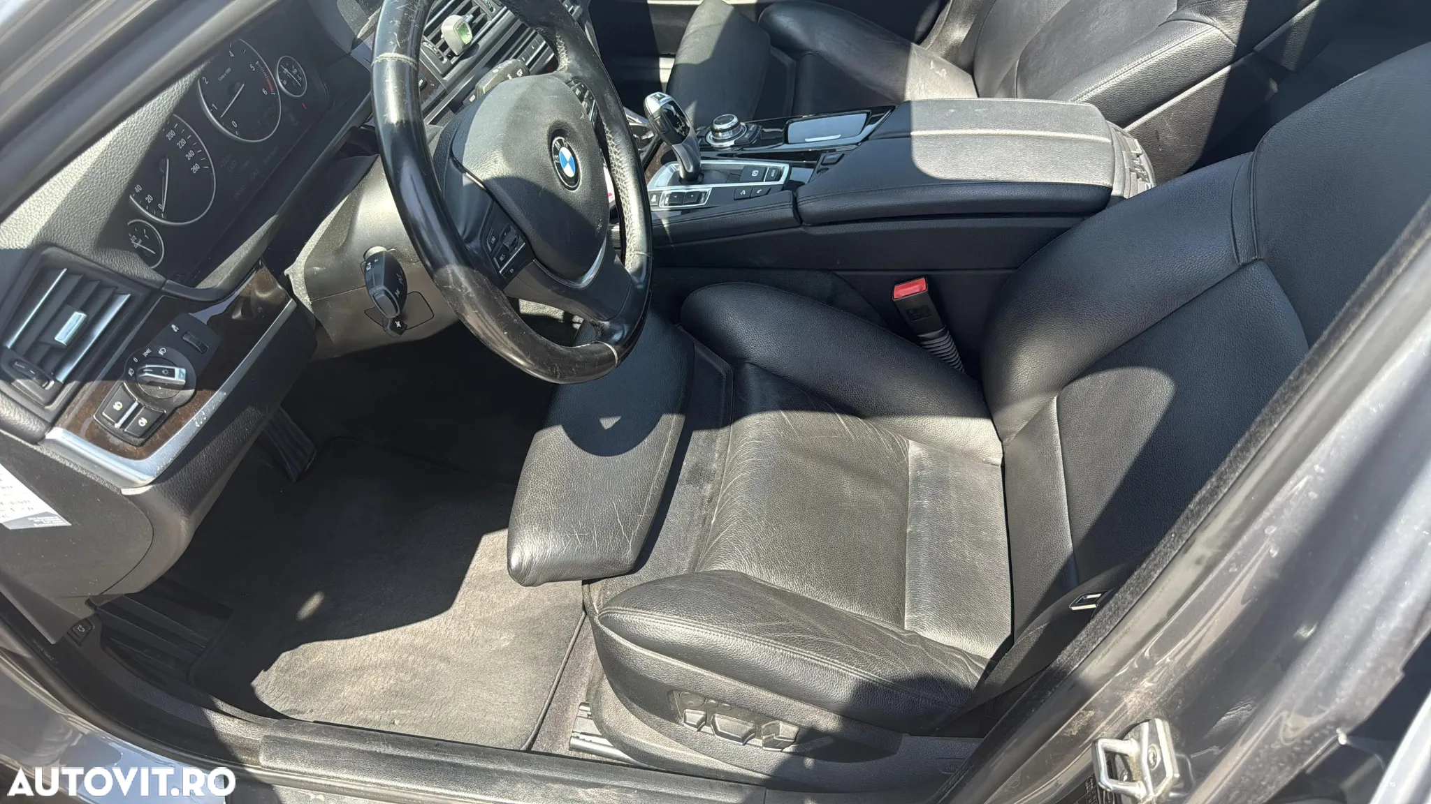 BMW Seria 5 530d xDrive Aut. Luxury Line - 11
