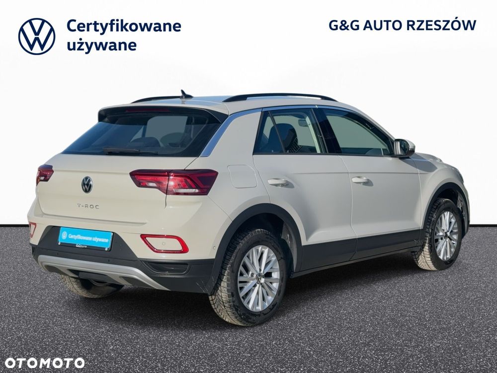 Volkswagen T-Roc - 3