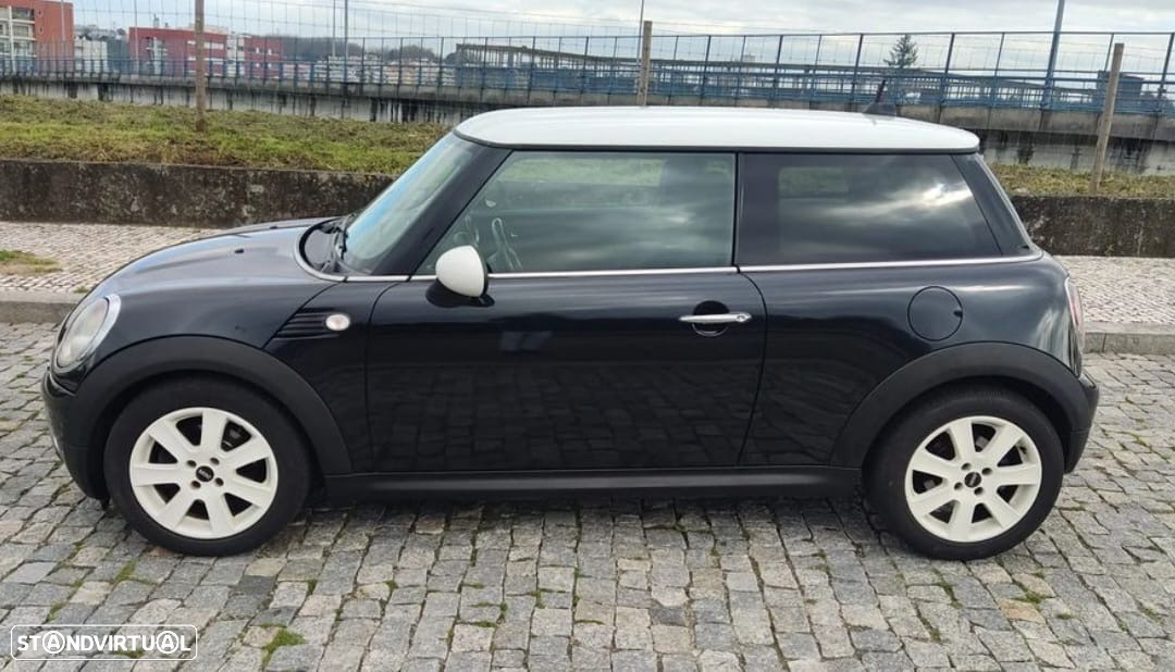 MINI 3 Portas Cooper D - 6