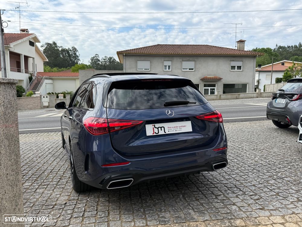 Mercedes-Benz C 300 de AMG Line - 4