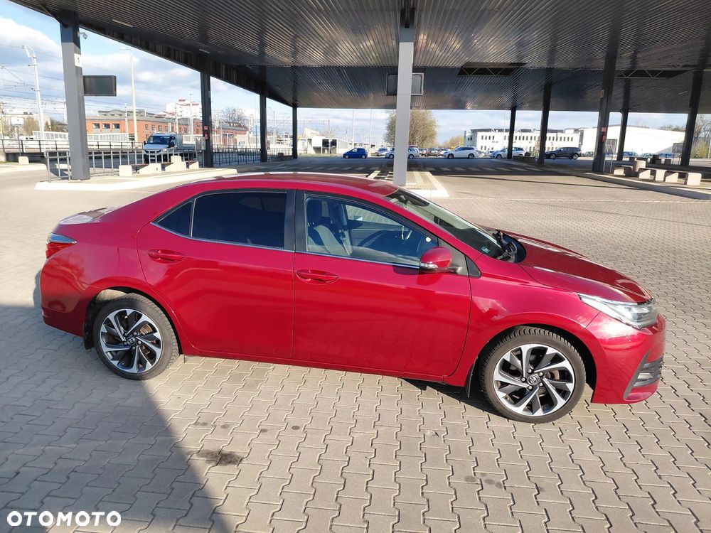 Toyota Corolla 1.6 Executive - 6