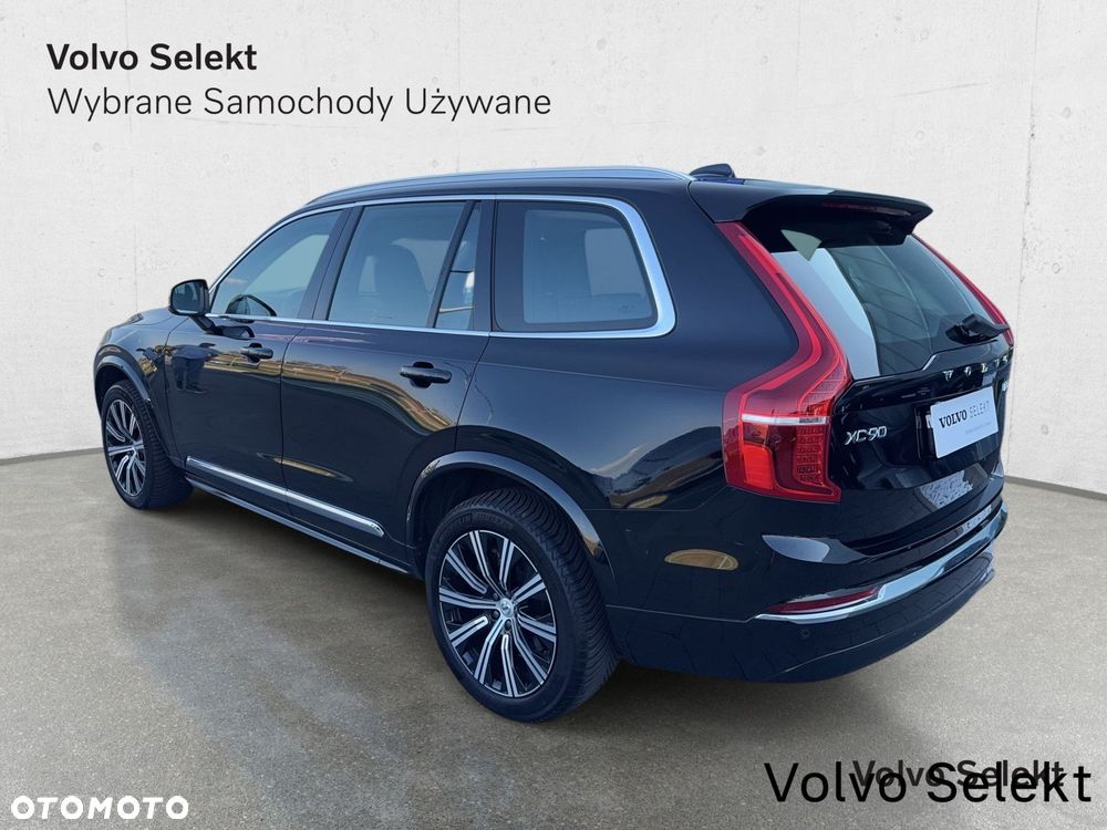 Volvo XC 90 - 9