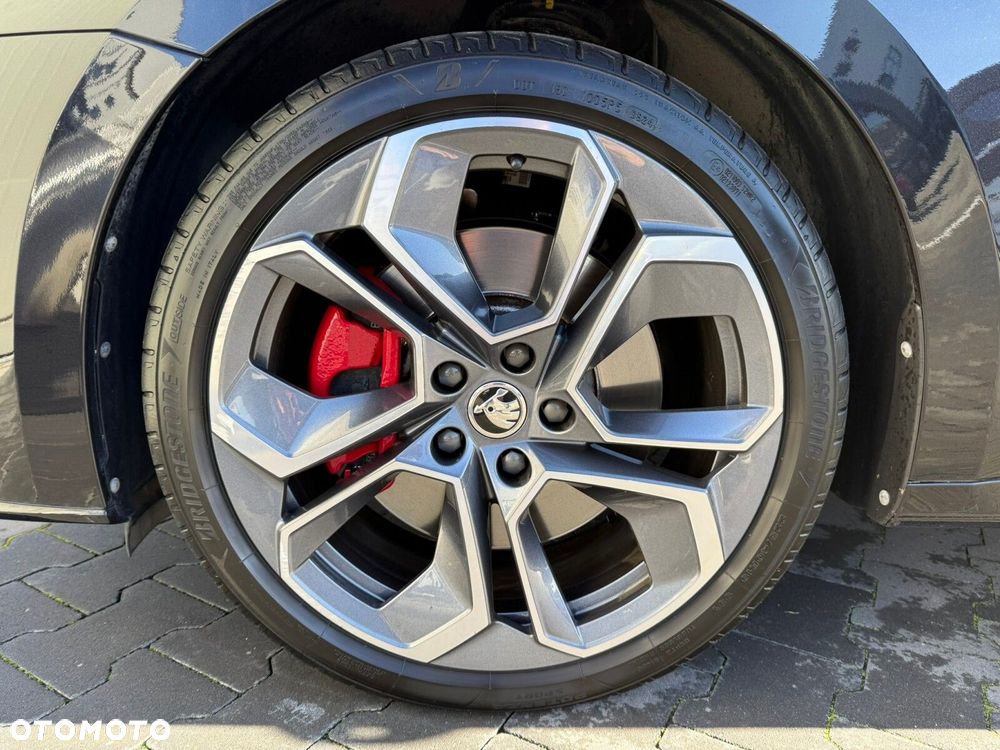 Skoda Octavia 2.0 TSI RS DSG - 40