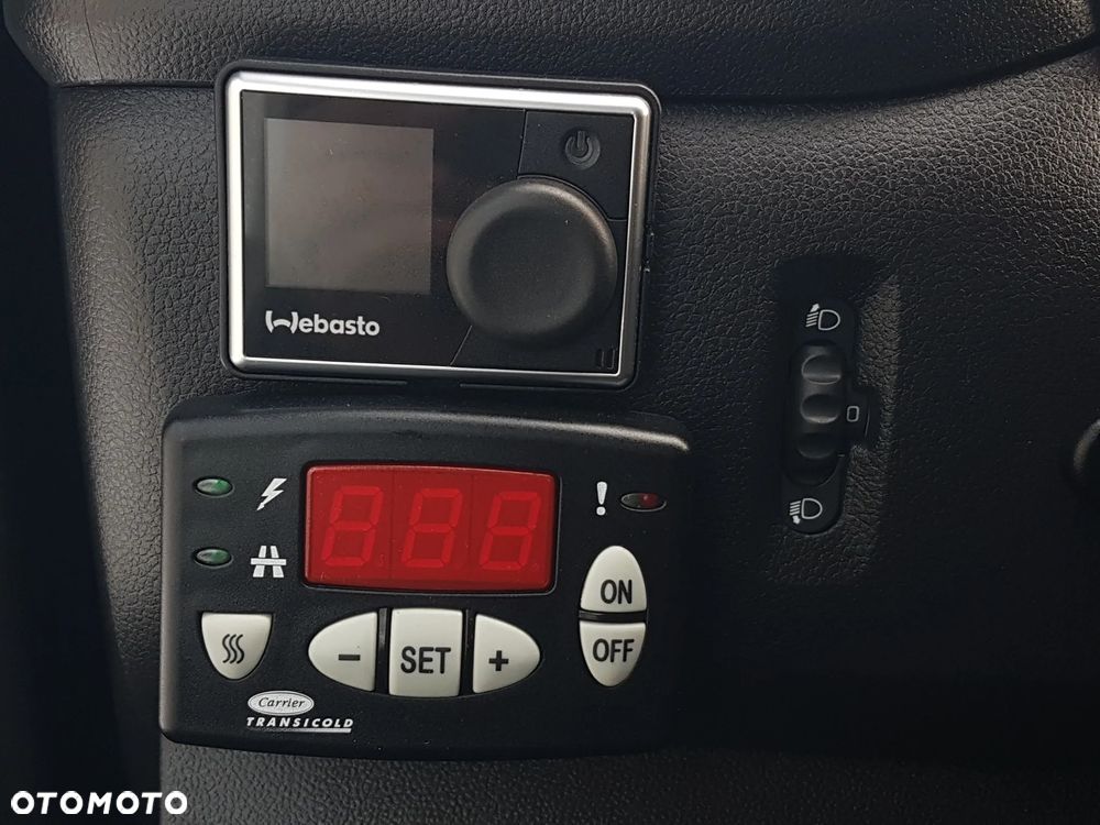 Renault MASTER L3H2 CHŁODNIA AGREGAT 2 KOMORY MATERAC IZOTERMA FUNKCJA GRZANIA WEBASTO KLIMA CARRIER VIENTO 350 BLASZAK VAN FURGON - 24