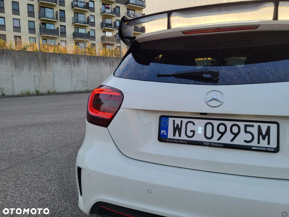 Mercedes-Benz Klasa A 250 Sport 7G-DCT - 12