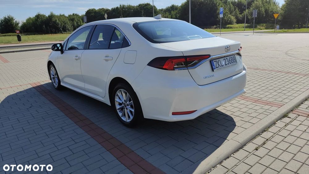 Toyota Corolla 1.6 Comfort - 14