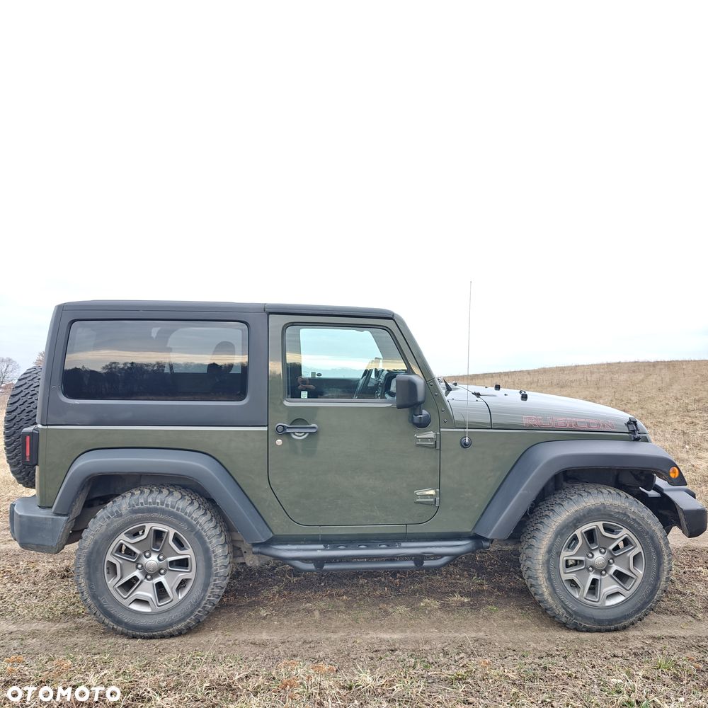 Jeep Wrangler - 2
