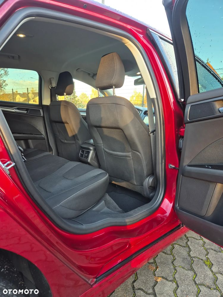 Ford Mondeo 1.5 EcoBoost Titanium - 25