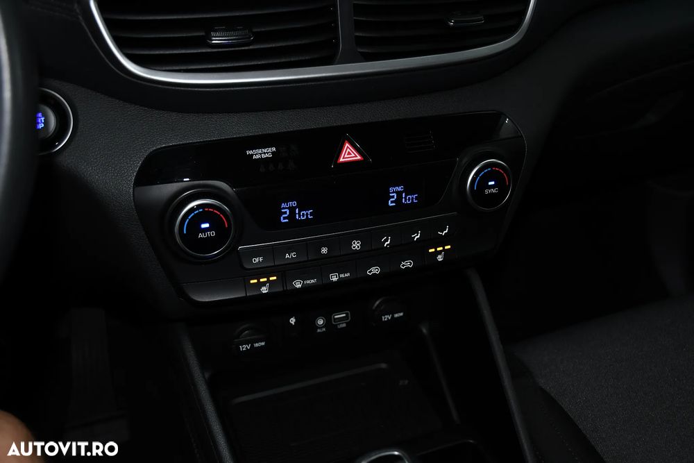 Hyundai Tucson blue 1.6 CRDi 2WD DCT Premium - 19
