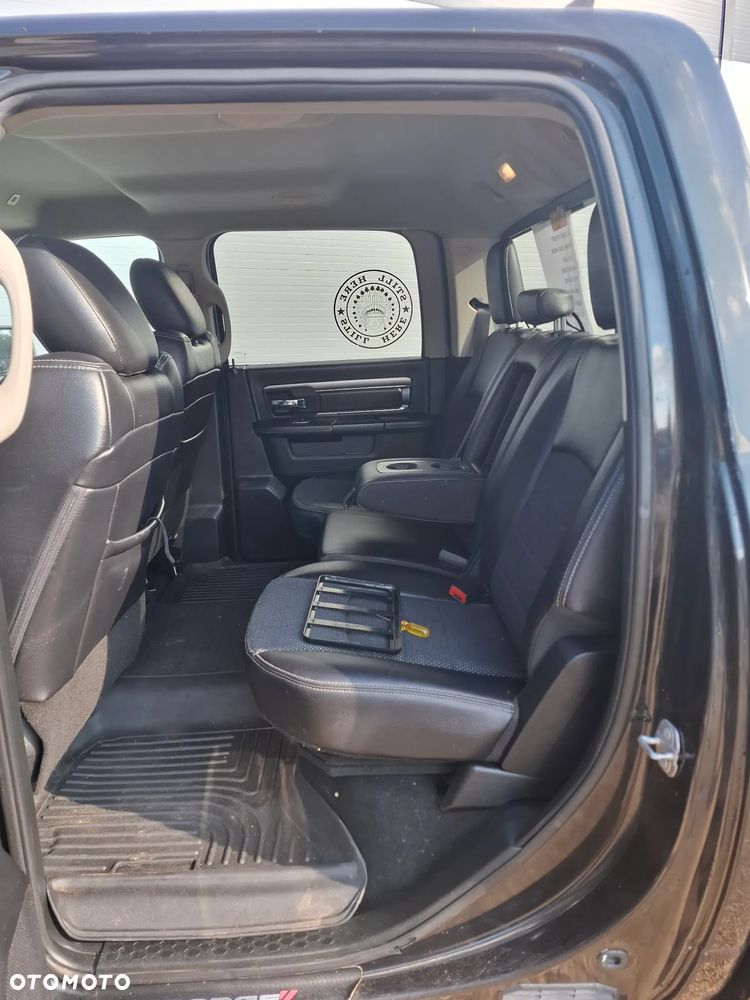 RAM 1500 - 14