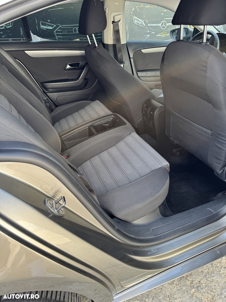 Volkswagen Passat CC 2.0 TDI DSG - 11