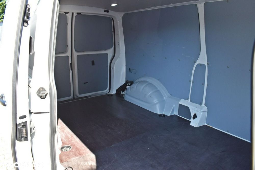 Volkswagen Transporter L2 DSG - 21