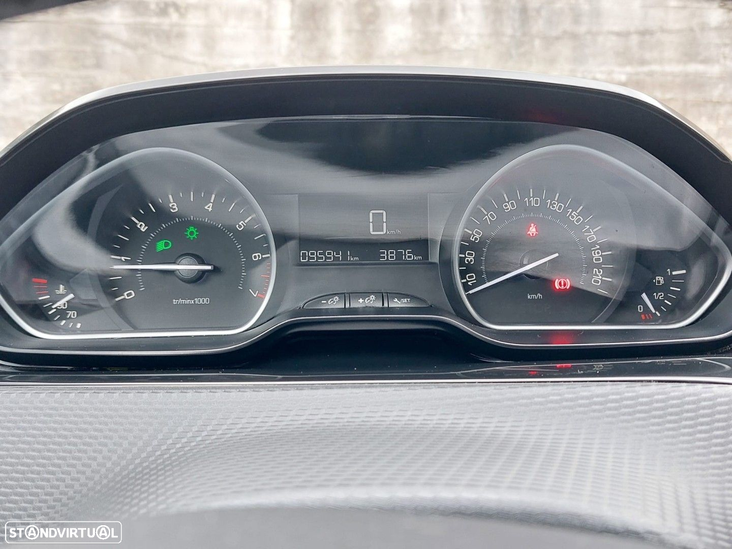 Peugeot 208 82 VTI Style - 15
