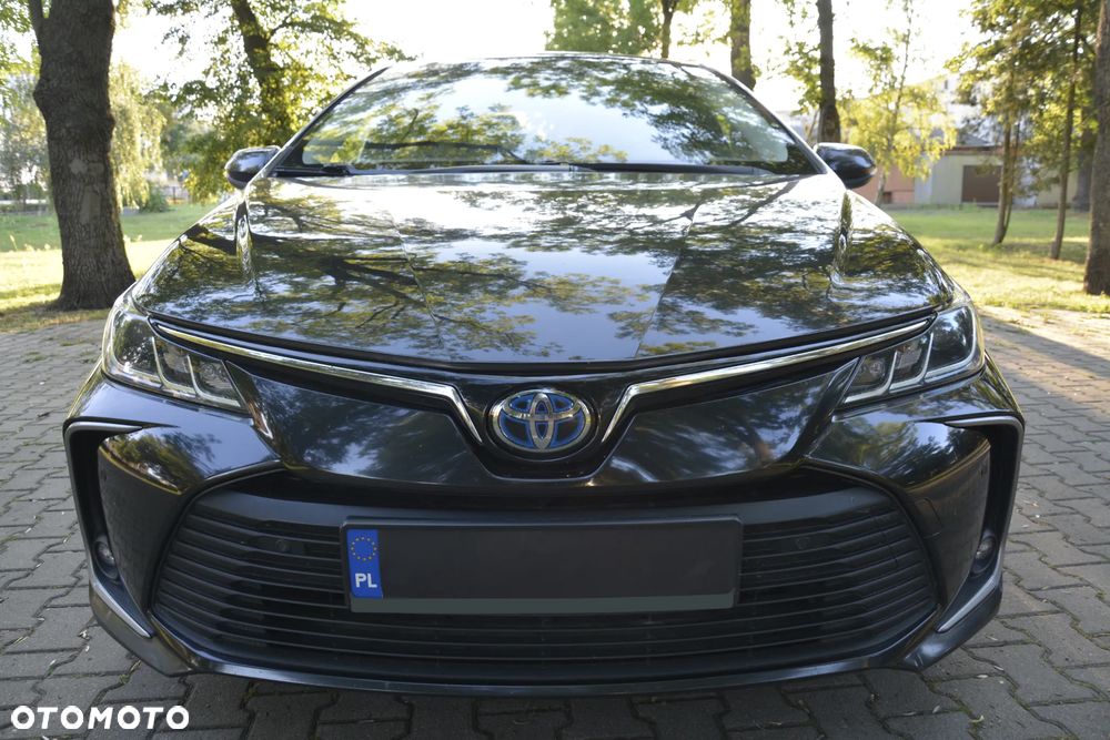 Toyota Corolla - 5