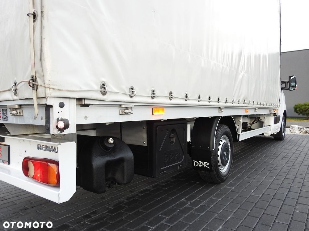 Renault MASTER PLANDEKA 10 PALET WEBASTO TEMPOMAT KLIMATYZACJA LEDY PNEUMATYKA  165KM - 18