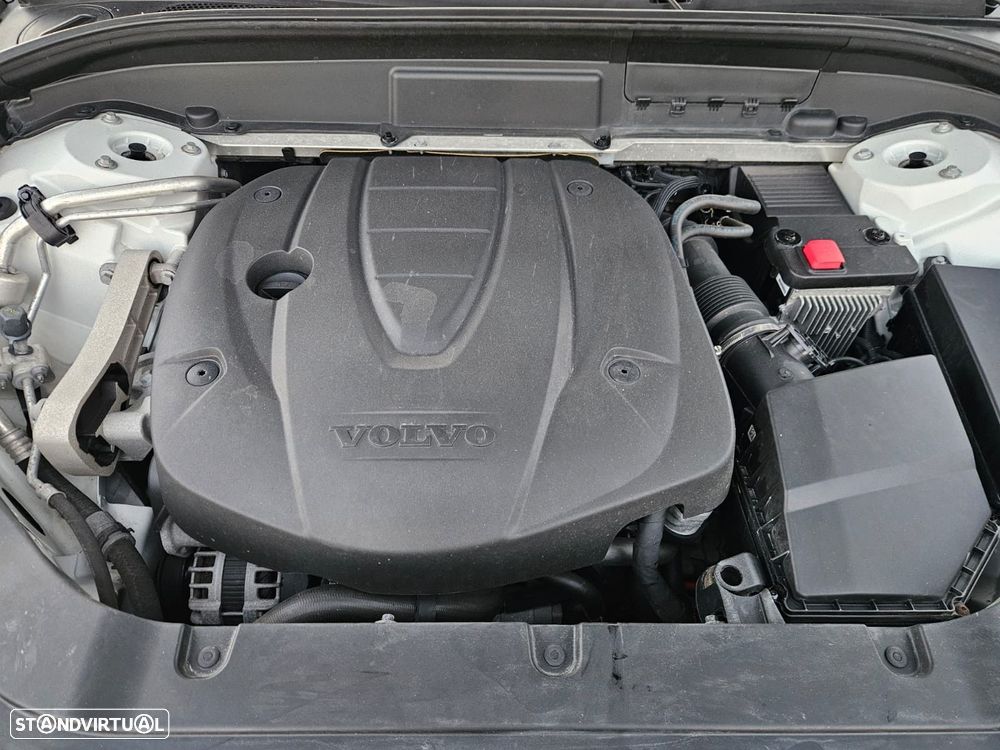 Volvo XC 60 2.0 D4 Momentum - 44