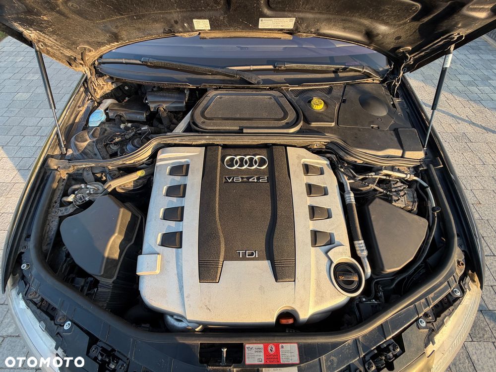 Audi A8 4.2 TDI Quattro - 37