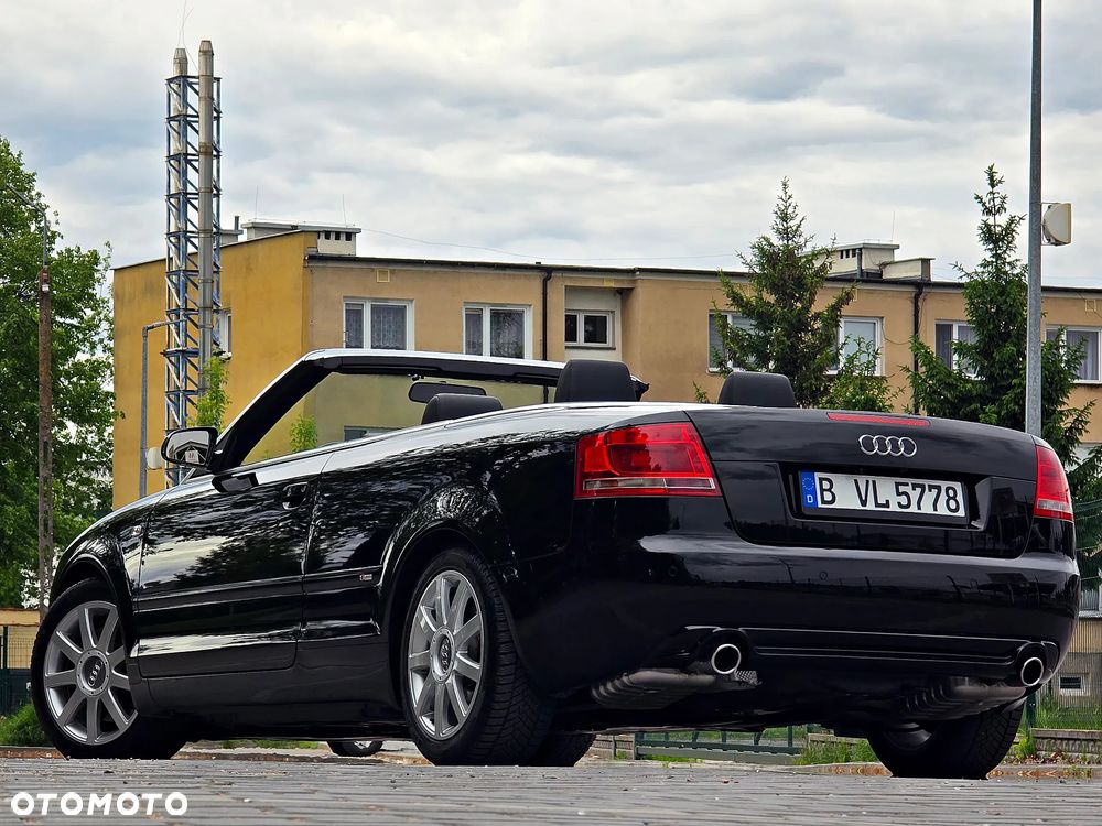 Audi A4 Cabrio - 11