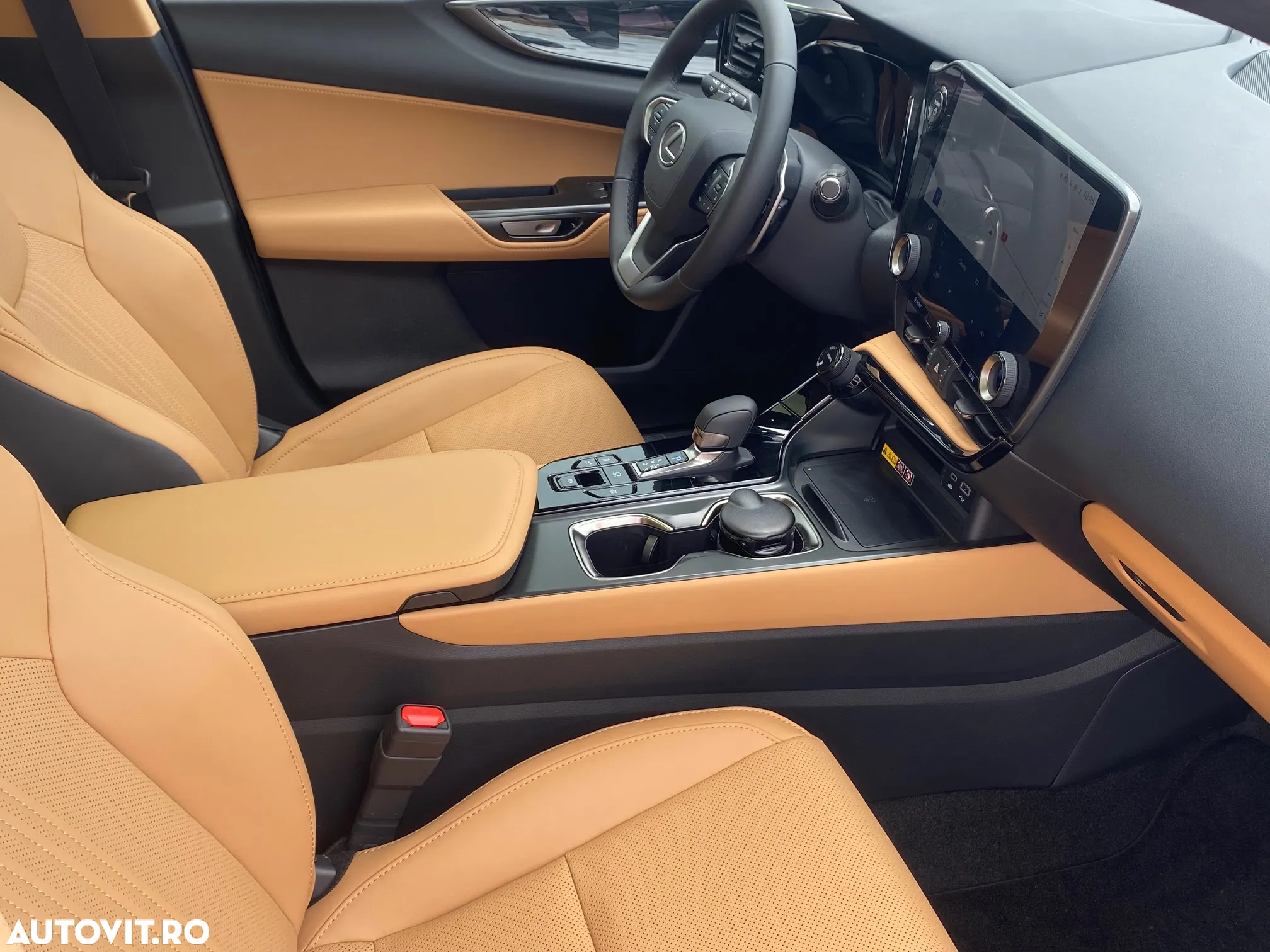 Lexus Seria NX 350h AWD 2.5 TNGA HV 25H CVT Executive - 6