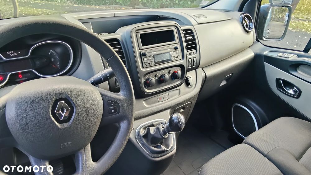Renault Trafic 2018 photo 3