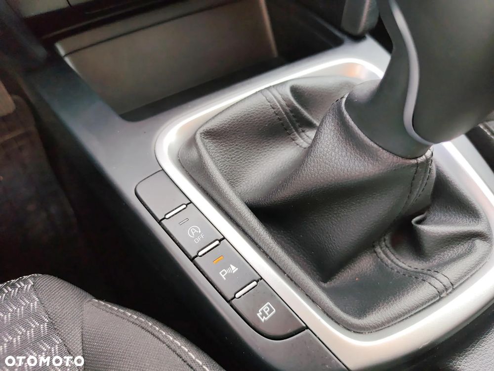 Kia XCeed 1.5 T-GDI M - 26
