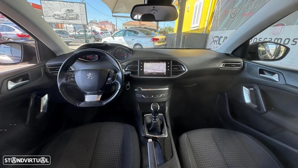 Peugeot 308 SW 1.5 BlueHDi Style - 23