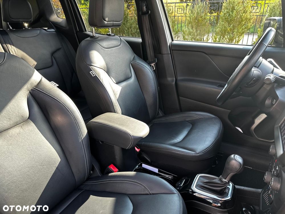 Jeep Renegade 1.3 GSE T4 Turbo 80th Anniversary FWD S&S - 12