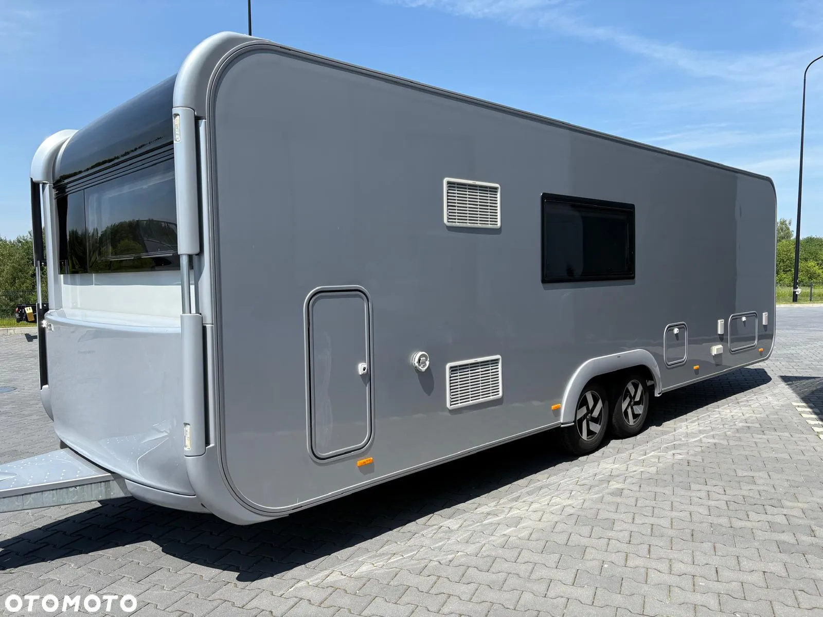 Adria Astella 704 HP - 4