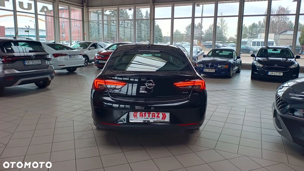 Opel Insignia 1.5 T Elite S&S - 15