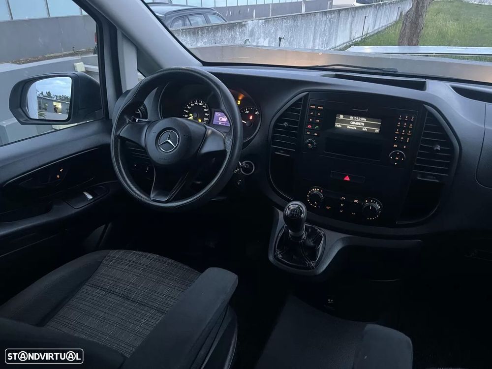 Mercedes-Benz Vito Tourer - 34
