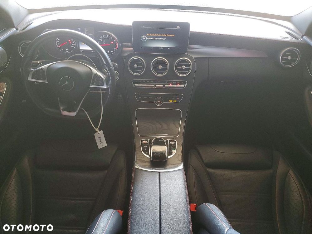 Mercedes-Benz Klasa C AMG 43 4-Matic - 9