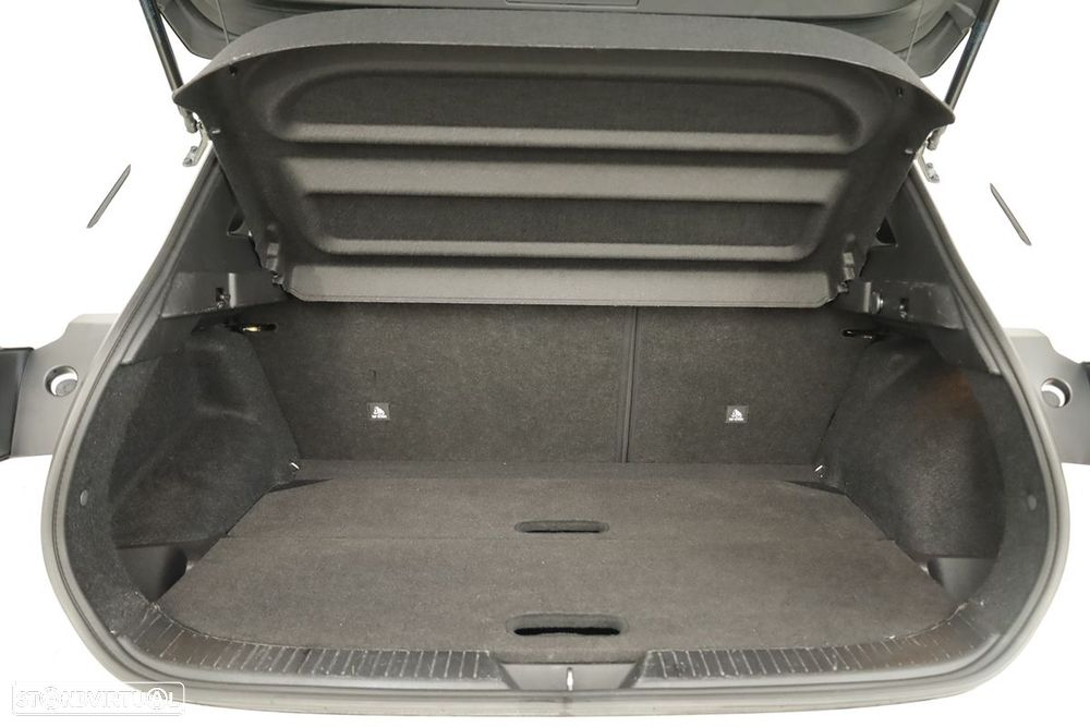 Nissan Qashqai 1.3 DIG-T N-Connecta Xtronic - 23