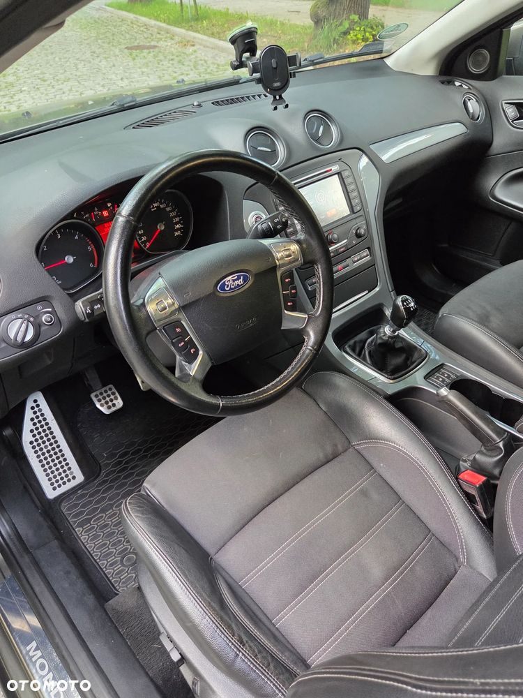 Ford Mondeo 2.0 TDCi Champions Edition - 17