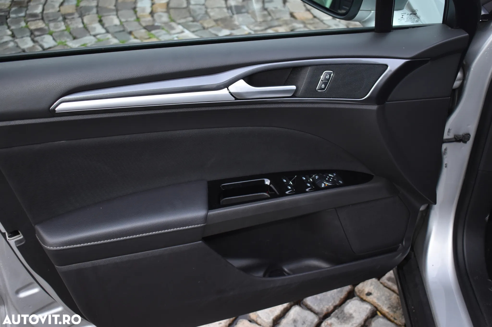 Ford Mondeo 2.0 TDCi Start-Stopp PowerShift-Aut Titanium - 11