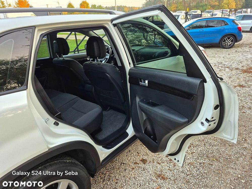 Kia Sorento 2.4 CVVT Attract - 25