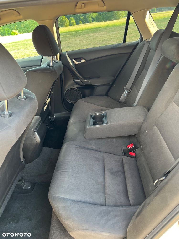 Honda Accord 2.0 Lifestyle - 14