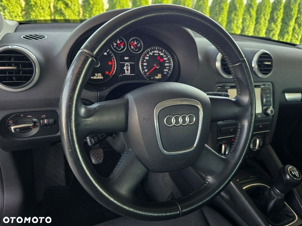 Audi A3 Sportback - 14