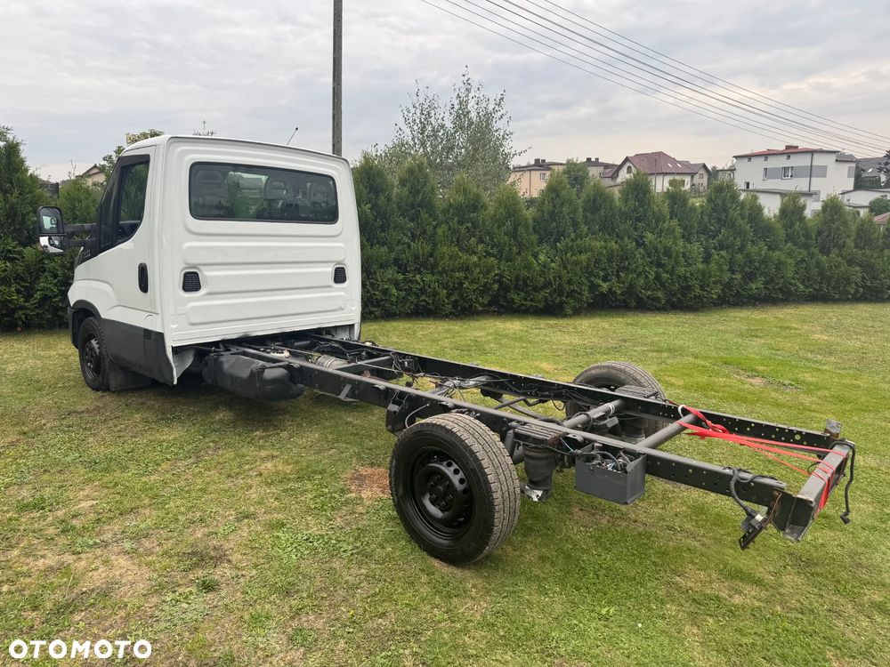 Iveco Daily 35S-210 Hi-Matic - 4