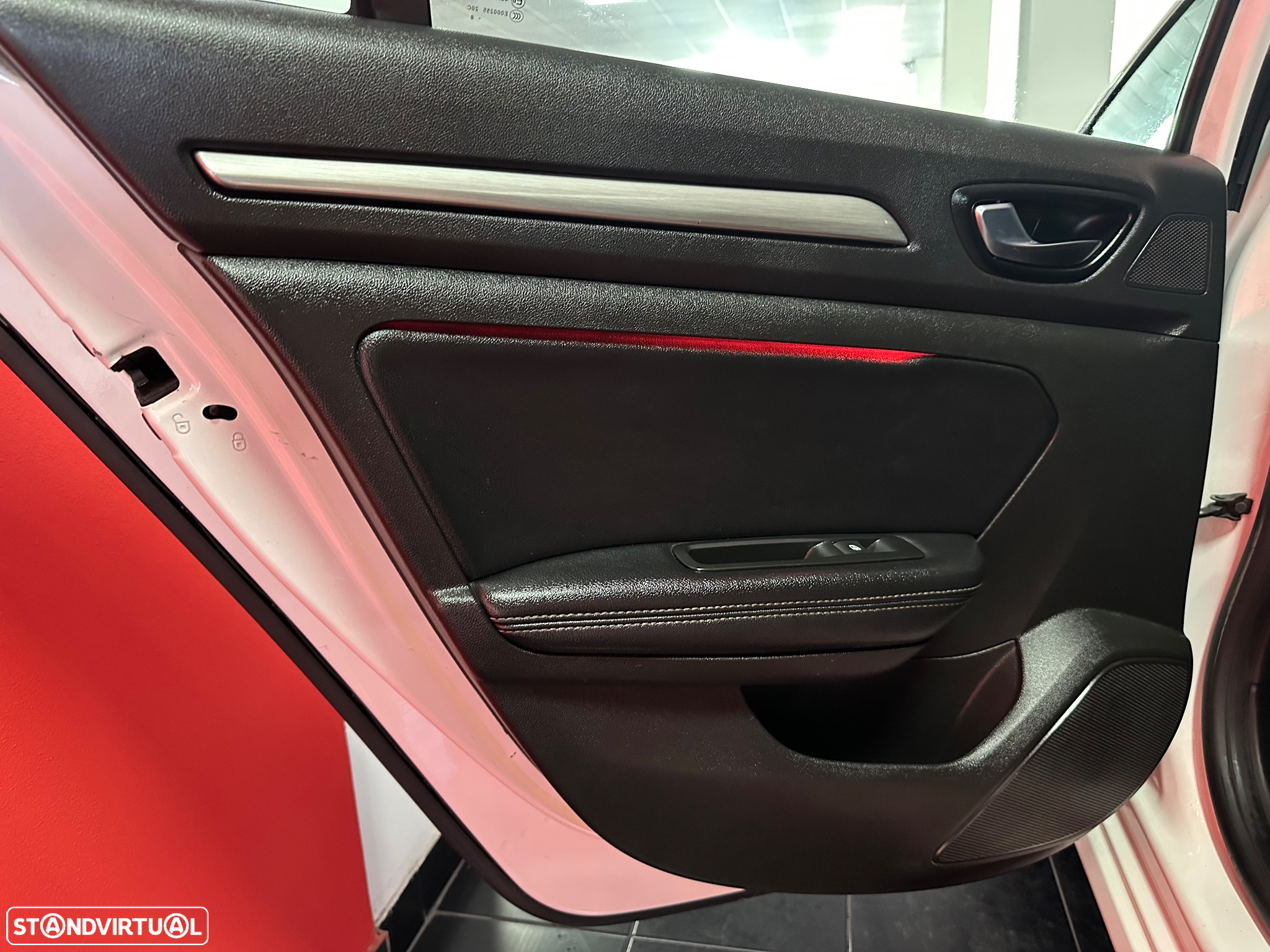 Renault Mégane Sport Tourer ENERGY dCi 110 EDC INTENS - 35
