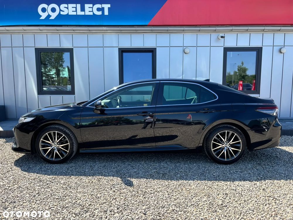 Toyota Camry 2.5 Hybrid Prestige CVT - 2