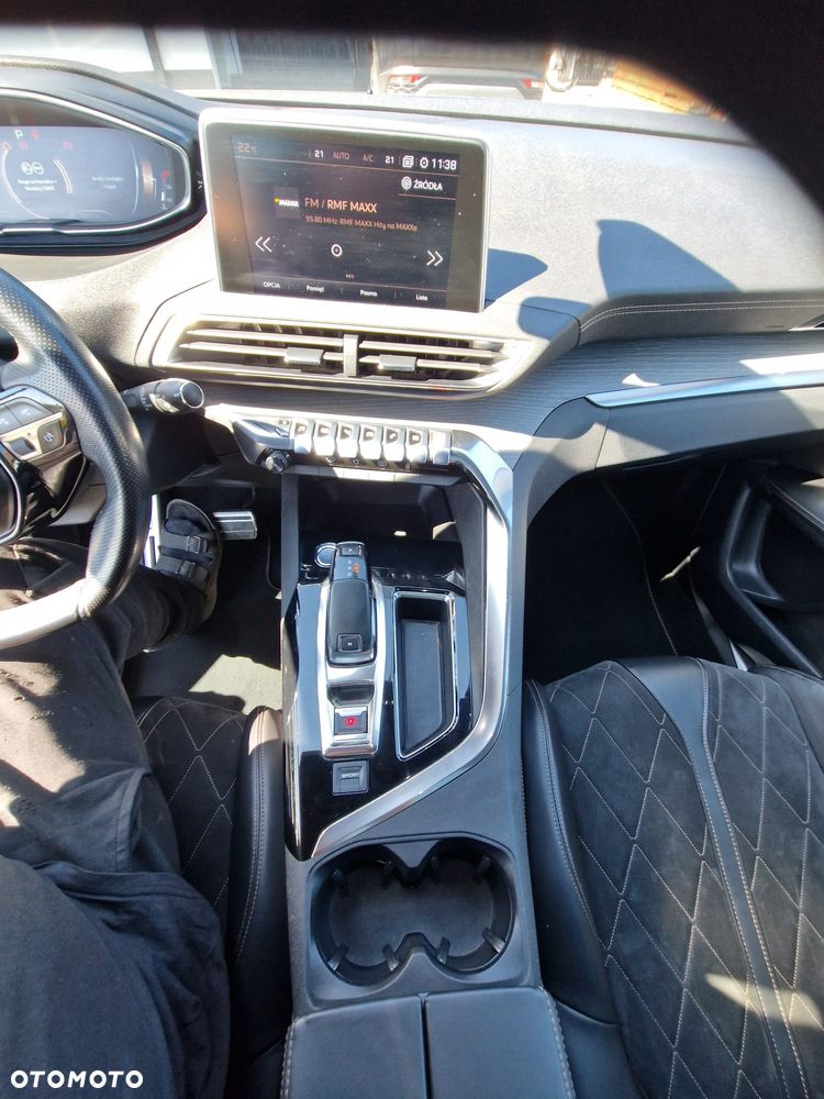 Peugeot 3008 2.0 BlueHDi GT S&S EAT8 - 17