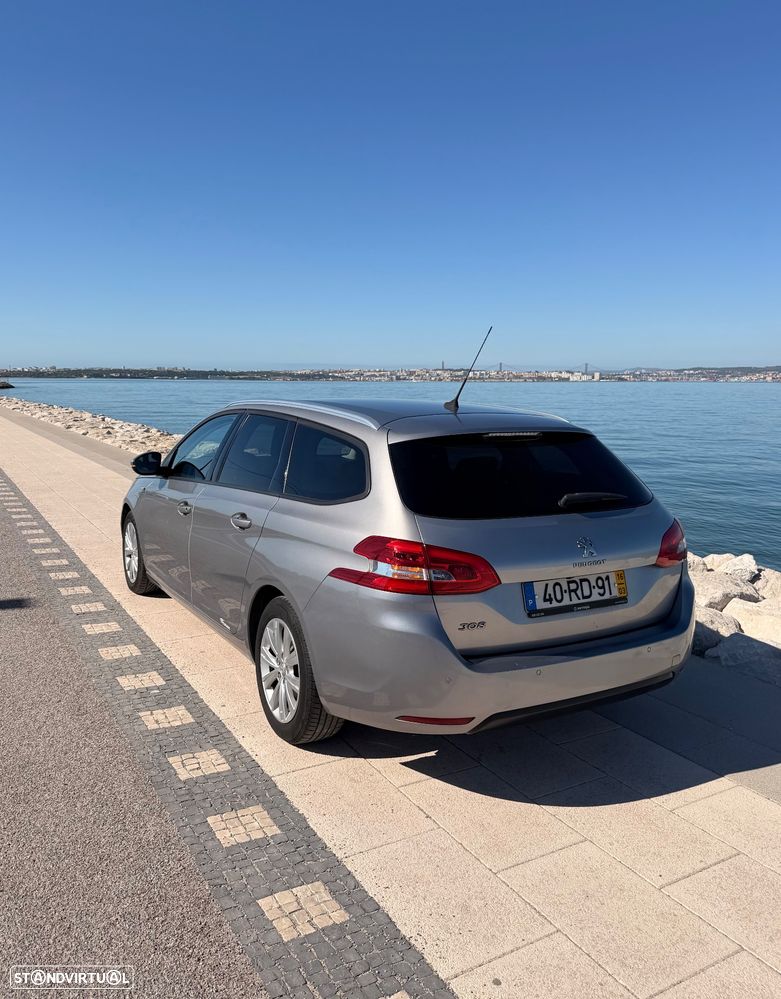 Peugeot 308 SW - 15