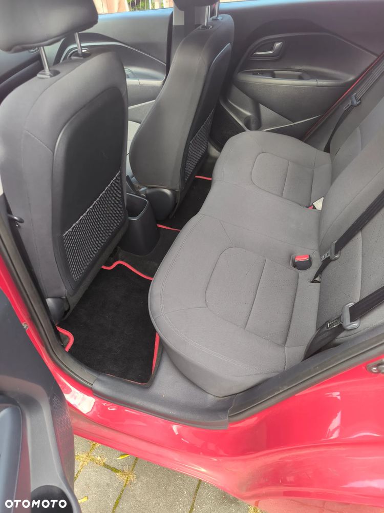 Kia Rio 1.2 XL - 10
