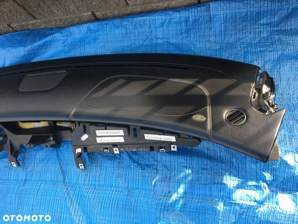 Mercedes CLS W219 / Konsola Skóra / Demontaż / 2006 - 2