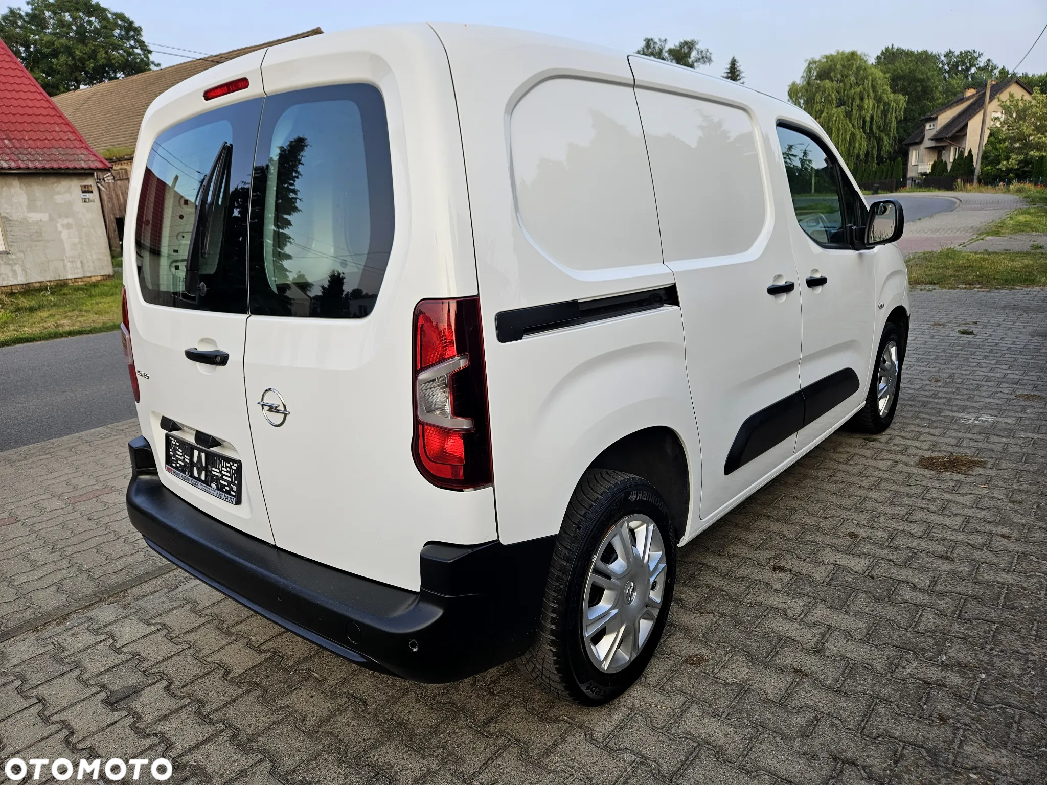 Opel COMBO - 9
