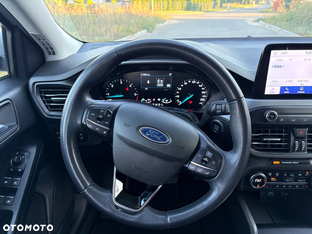 Ford Focus 1.5 EcoBlue Start-Stopp-System TITANIUM STYLE - 18