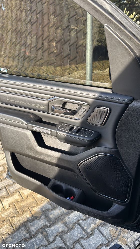 RAM 1500 Crew Cab Limited - 15